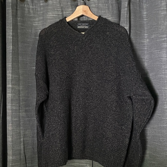 John Ashford Gray V-Neck Sweater Cozy Knit - Casual - Eclectic Grandpa Vibes - Picture 1 of 7